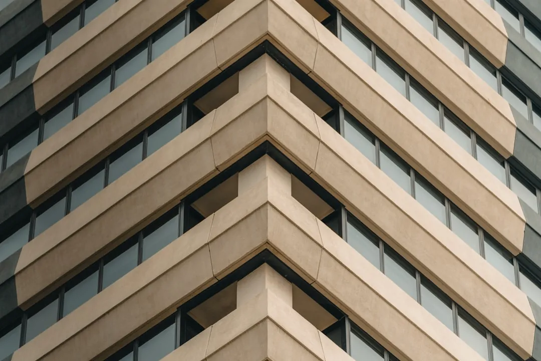 新型建材行业动态:保温材料技术升级如何推动建筑节能标准落地正文配图 2